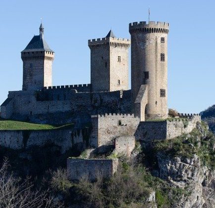 Où passer un séjour en pleine nature à Foix ?